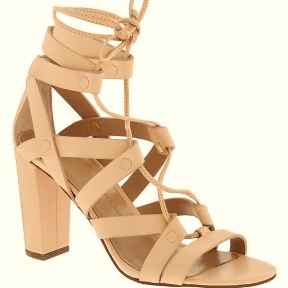 Banana Republic Eryn Leather Sandal.  Size 7.5